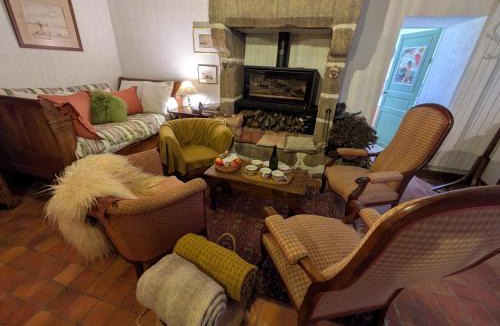 Vains House | La Jeannette