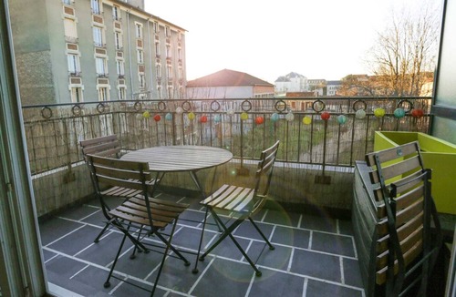 Meaux Apartment | *La Kreolita* near Paris/Disneyland Paris