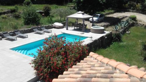 Le Luc Apartment | la lavande bleue
