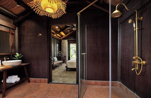 Hoa Lu Hotel | La Lua Resort Ninh Binh