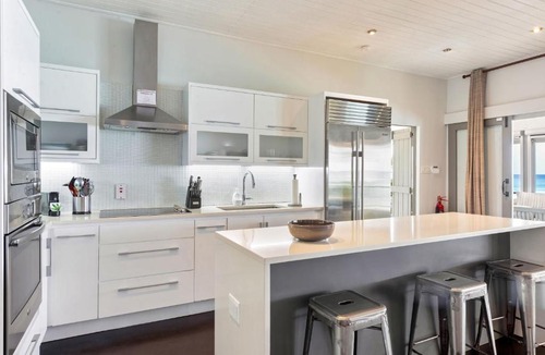 Gibbs Bay Villa | La Lune