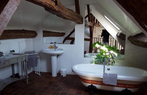 Tour-en-Sologne House | La Métairie-Suite-Ensuite with Bath-Comfort-Terrace