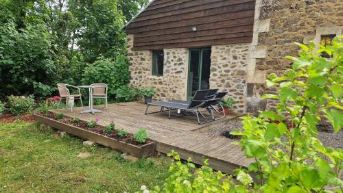 Saint-Quentin-sur-Charente Bed & Breakfast | La Maison Ronde