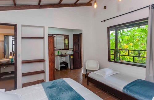 Yumbo Cabin | La Maima
