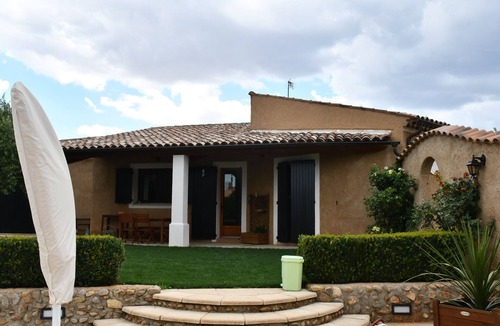 Puimoisson Villa | La Maison Angelvin