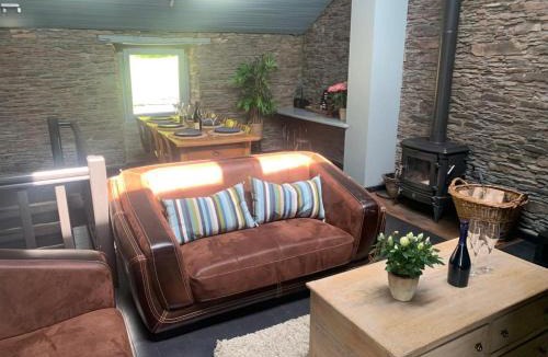 Herbeumont House | La Maison Ardoise