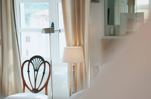 Ampus Bed & Breakfast | La Maison bleue