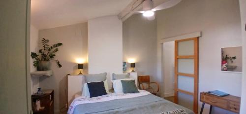 Castillon-la-Bataille Bed & Breakfast | La maison botanique