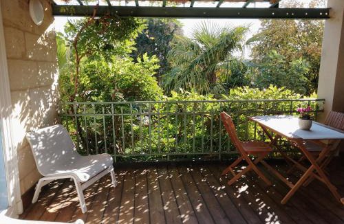 Castillon-la-Bataille Bed & Breakfast | La maison botanique