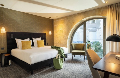 Saint Seurin - Fondaudege Hotel | La Maison Bord'eaux