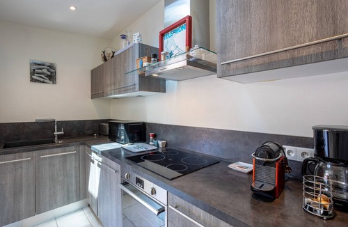 Les Sables d'Olonne House | La Maison Des Amis – 8 Guests, Wi-Fi and Air Conditioning