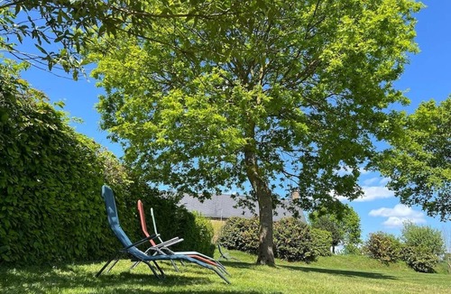 Saint-Remy-du-Plein Bed & Breakfast | La Maison d'Odette: the Squirrel room