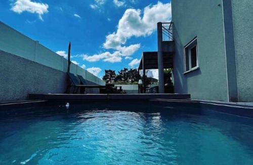 La Roche-de-Glun House | La Maison de Jade, 4-star house, ideal for families or groups of friends