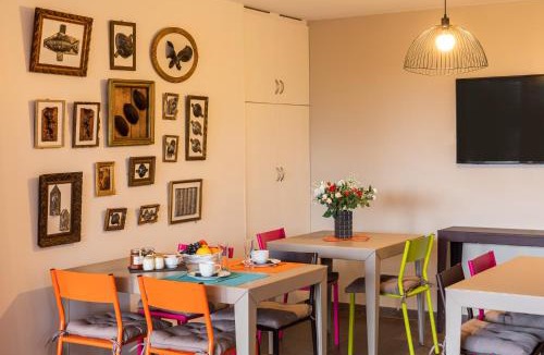 Limonest Bed & Breakfast | La Maison de Karen Chocolat