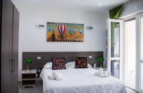 Brindisi Bed & Breakfast | La Maison De Monet