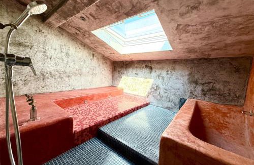 Saint-Michel - Nansouty - Saint-Genes Apartment | La Maison de Sebea