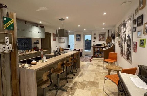 Beaune City Centre House | La Maison des Cocottes