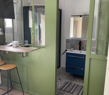 Thaims House | La Maison du Bonheur