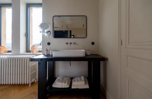 Saint-Jean-des-Vignes Bed & Breakfast | La Maison et l'Orangerie