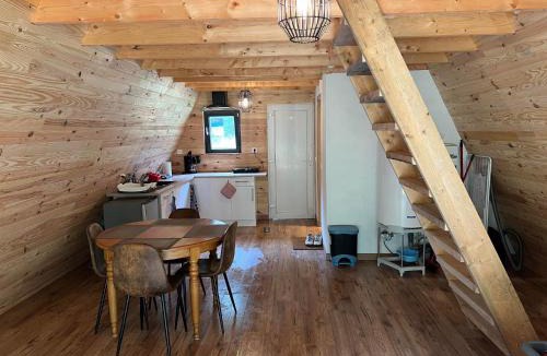 Meix-devant-Virton Ski Chalet | La maison en A