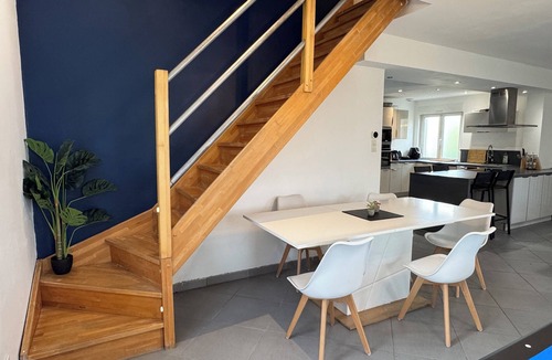 St-Andre-de-l'Eure House | La Maison du Buisson Fallu – Family home for 6 people Garden & Billiards