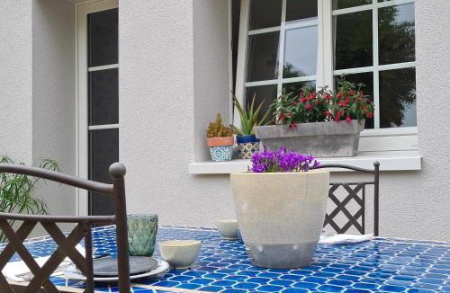 Saint-Germain-sur-Seves Bed & Breakfast | La Maison des Tilleuls