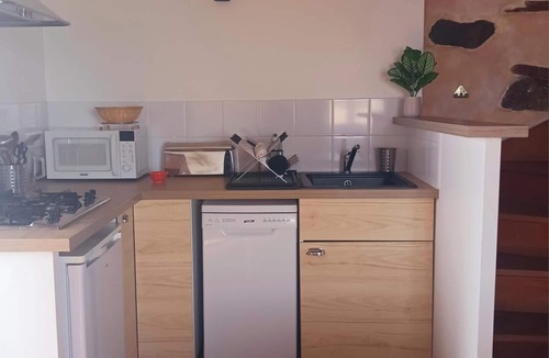 Ordilly House | La maison de Popey - 85 m² gîte in a quiet location, ideal for families & travellers