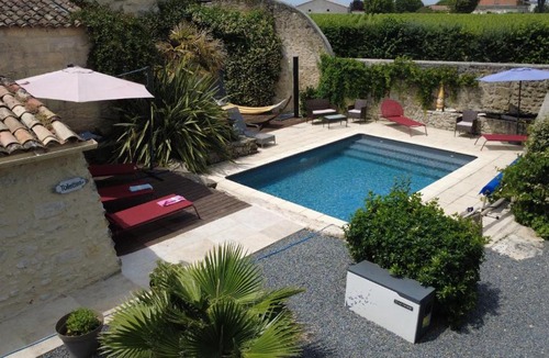 Saint-Estephe Bed & Breakfast | LA MAISON JEROBOAM