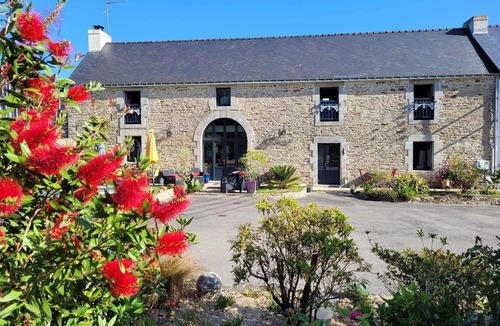 Moelan-sur-Mer House | La Maison Keribin 4*, Luxury traditional self catering cottage with its private Jacuzzi (Min stay 3 nights)
