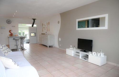 Hostens House | La Maison Maluti - avec Baby-foot, Billard & Wifi