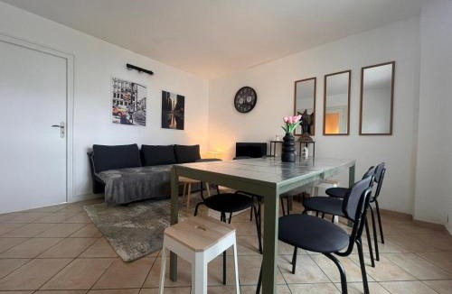 Les Epinettes House | La Maison Secrète EvryProche Paris