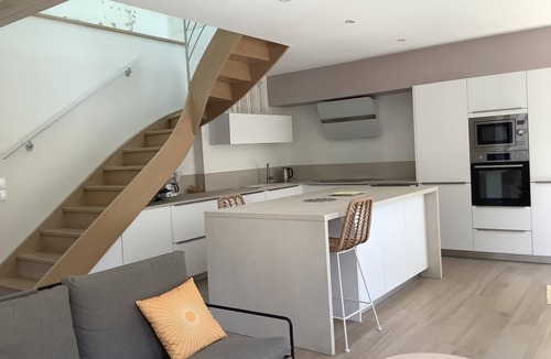 Chastel-Nouvel House | La Maisonnette de Colette