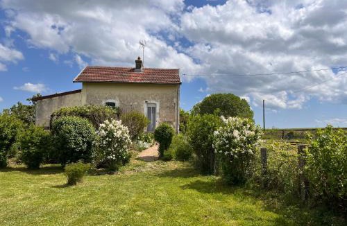 Sainte-Magnance House | La Maisonnette de Chevannes