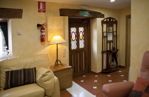 Fresnedo House | La Majada de Peñacorada I C.R Ideal with children in the foothills of Picos de Europa