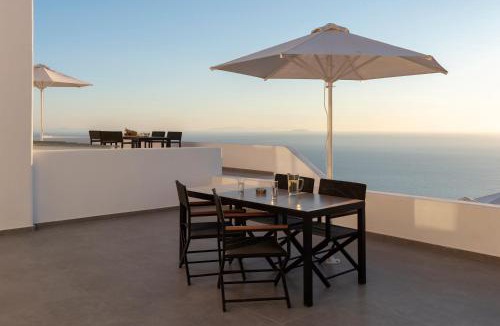 Vourvoulos Hotel | La Maltese Residence