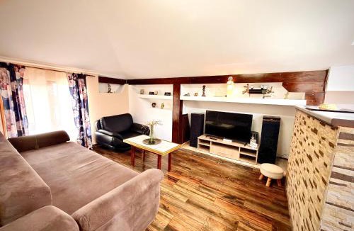 Campulung Apartment | La Mansardă
