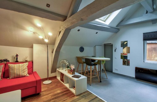Old Town Apartment | LA MANSARDE ★ COSY & CLEAN ★