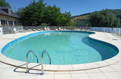 Saint-Geniez-d'Olt House | La Marmotte Tranquille