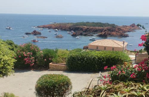 Antheor Apartment | La Mer Veille