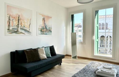Historic Centre Apartment | La Meridiana - Grande e moderno con vista stupenda