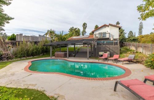 Mount Helix House | La mesa Hillside escape