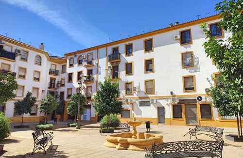 Cerro de la Golondrina-Salesianos Apartment | La Muralla de San Lorenzo Apartment