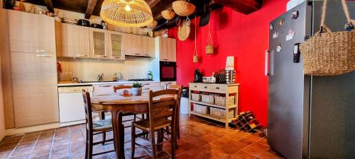 Marval House | La-Nadalie