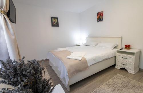 Sadova House | La nana Dora