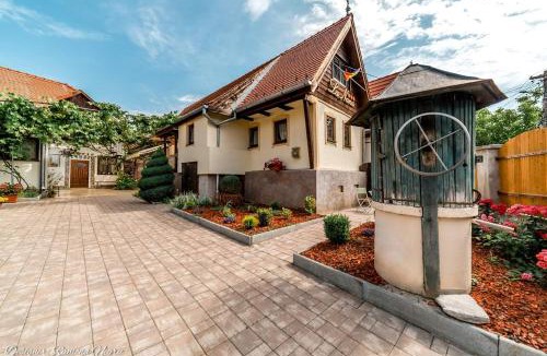 Sibiel House | La Nana