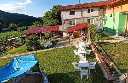 Sasca Montana House | La Nera cazare apartamente - camere