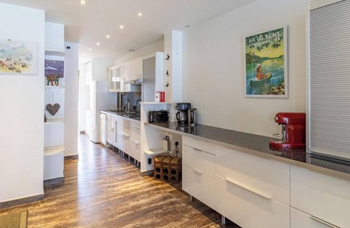 Aix-les-Bains Apartment | LA NETTE ROUSSE - AIX LES BAINS