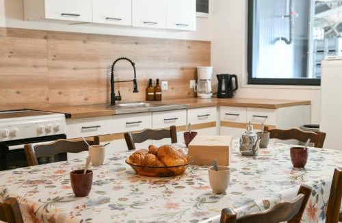 Saint-Pierre-d'Albigny Apartment | La Pépinière -Parking Barbecue- 6P
