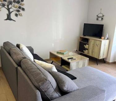 Courgains House | La p'tite maison