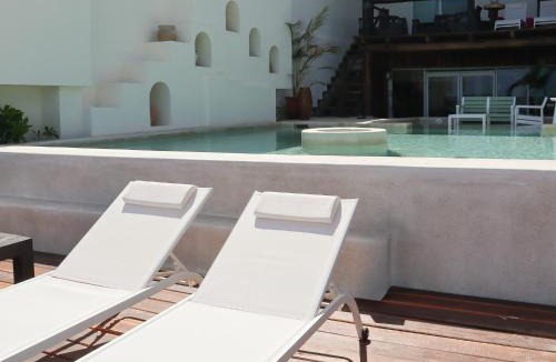 Punta Cancun Hotel | La Palma Beachfront Hotel Boutique